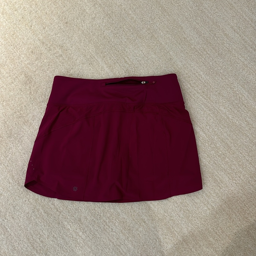 Athleta Running Skort Cranberry Color Size Medium - image 3